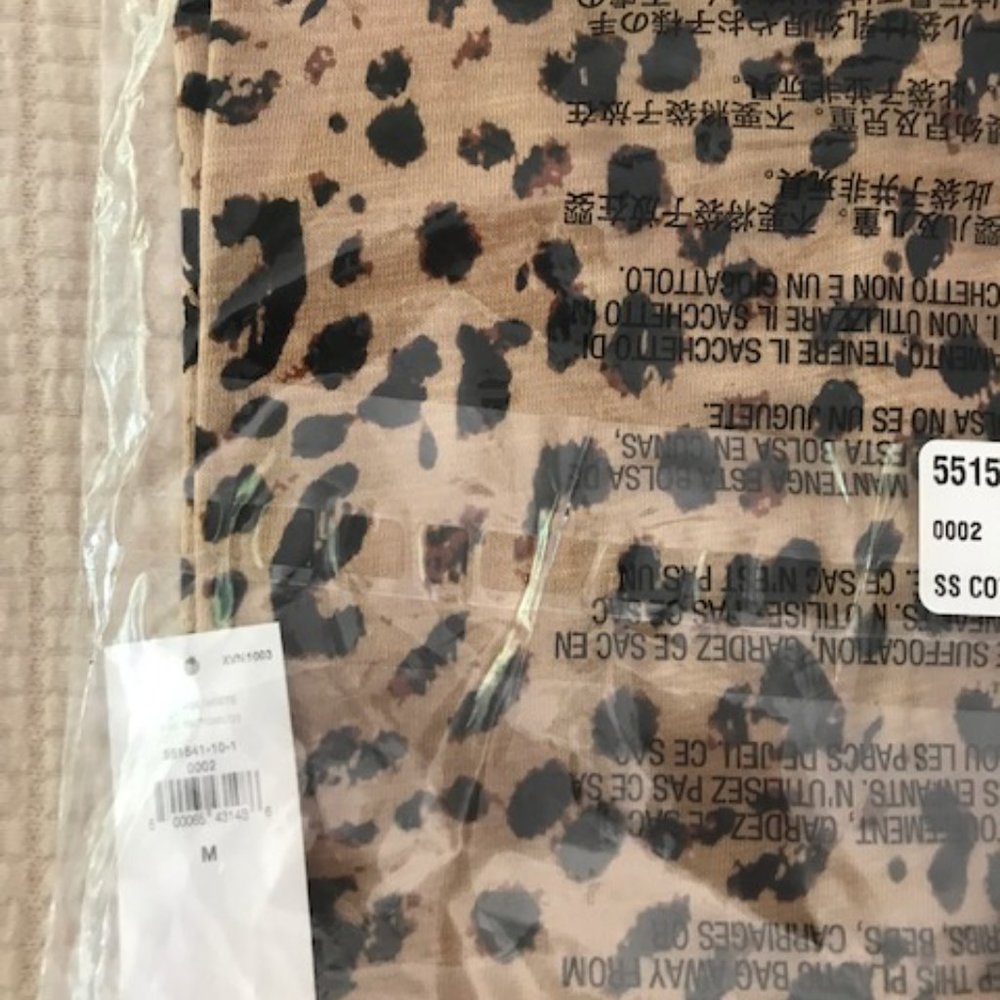 BANANA REPUBLIC Animal Print Slub Cotton-Modal Scoop-Neck T-Shirt - Picture 6 of 10